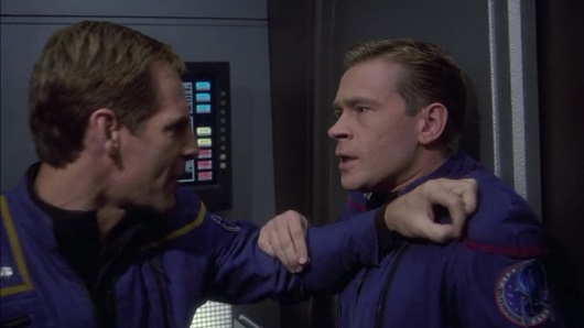 Star Trek Enterprise 2×09 – Singularity